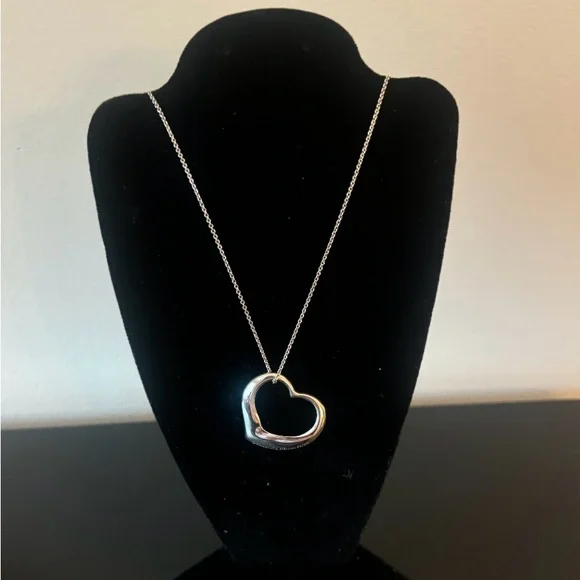Tiffany & Co vintage open heart pendant